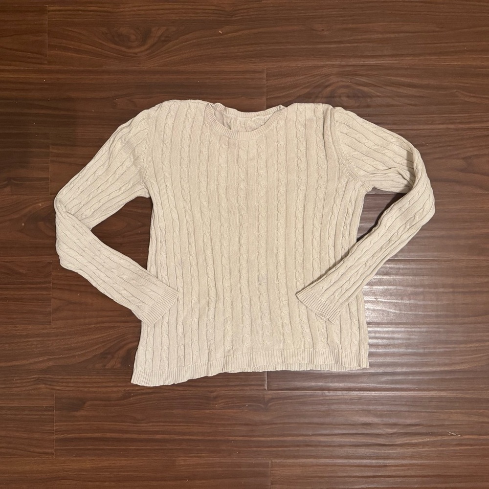 beige cable knit sweater M